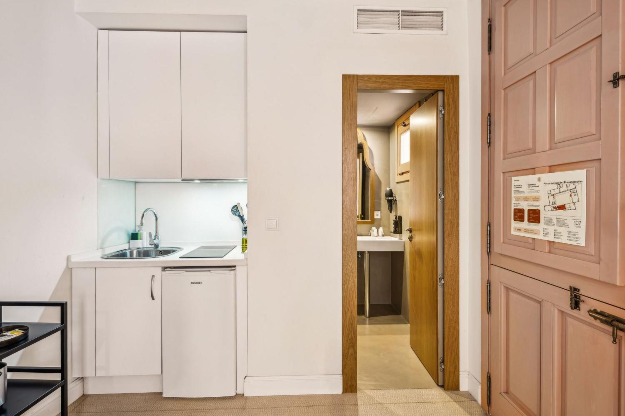 Limehome Cordoba Calle Pozanco Phòng bức ảnh